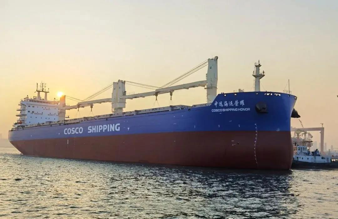 缓解紧张运力，中远海运改造船舶运输集装箱