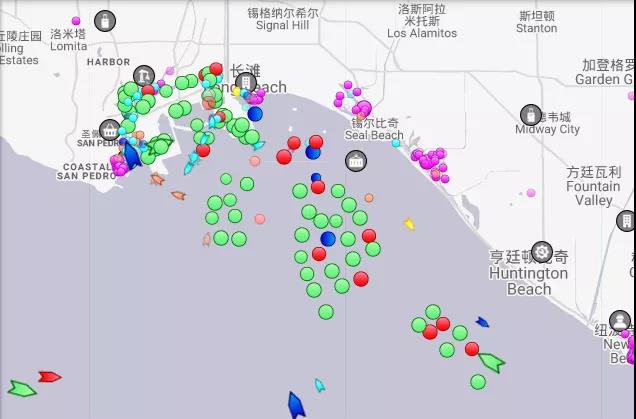 美西拥堵恶化！航拍停满集装箱船的南加州！码头运营商预计春季末摆脱窘境