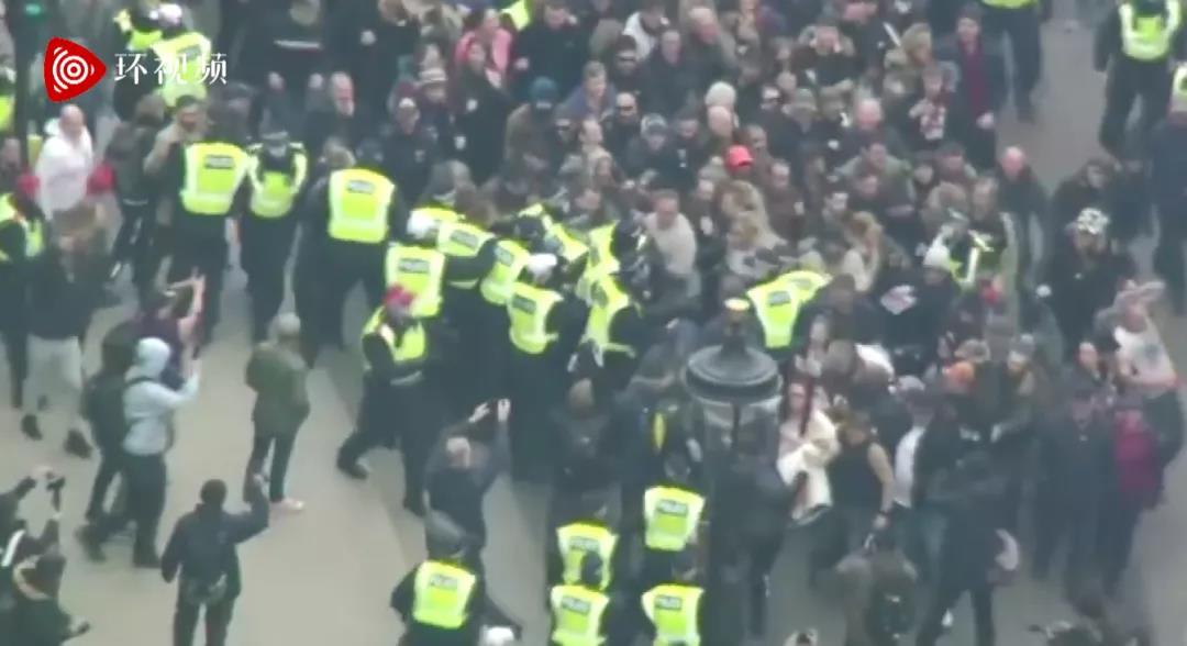 外贸预警!美国多地游行集会,德国、英国上万人反疫情封锁大游行!这些港口被进口货物挤爆……
