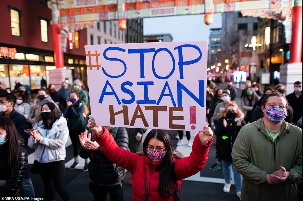 外贸预警!美国多地游行集会,德国、英国上万人反疫情封锁大游行!这些港口被进口货物挤爆……